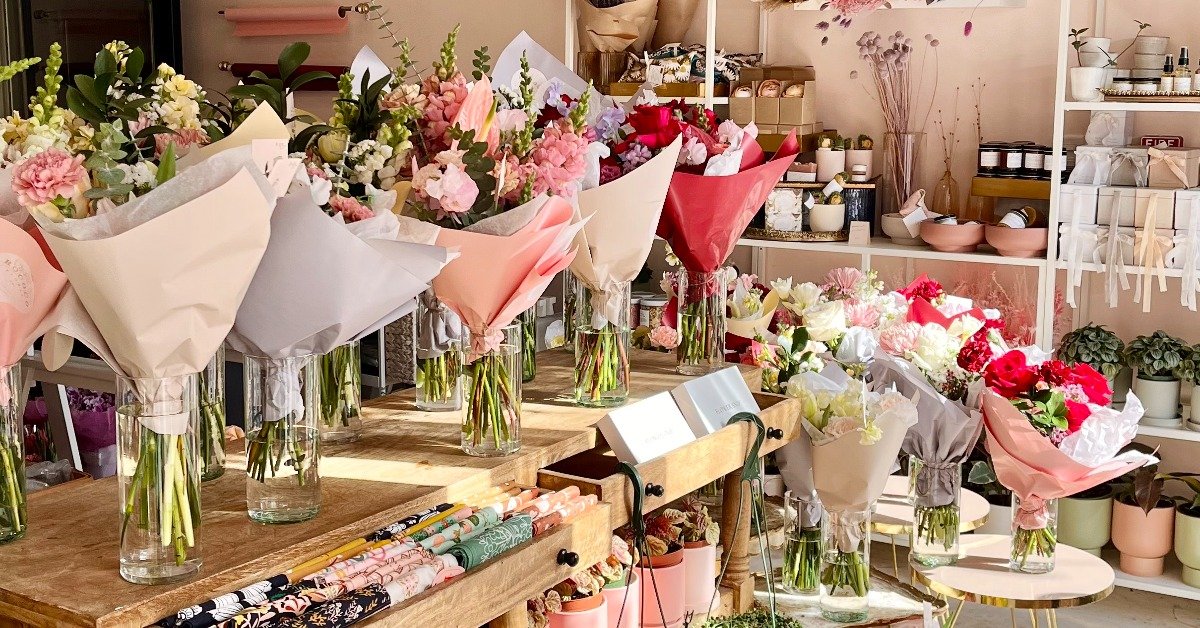 Blomotion Flower Shop: Unleash Your Floral Creativity with Our Design Workshops